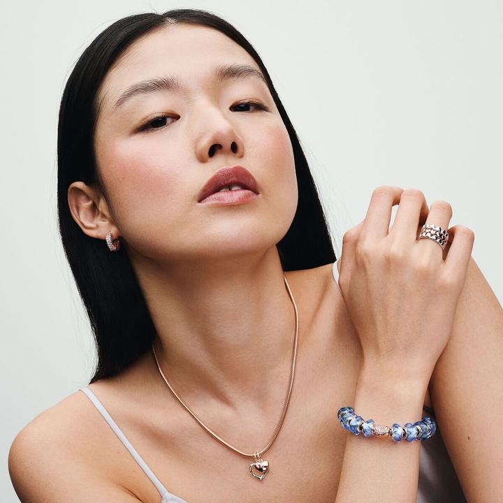 Produktbild Pandora Reihe von Herzen Ring (48, 925 Silber)