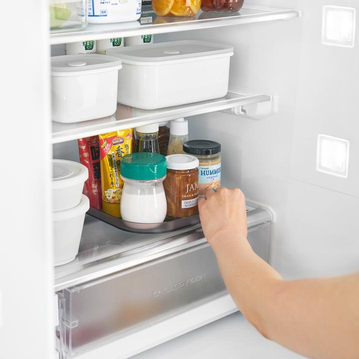 Produktbild Yamazaki Flache drehbare Kühlschrank-Ablage TOWER