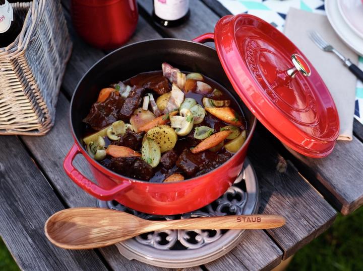 Actual product image Staub Cocotte (26 cm, Casserole + Stewpot, Cast iron)