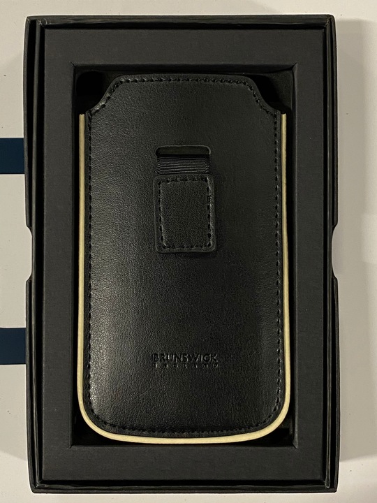Immagine prodotto Proporta Custodia Brunswickm per iPhone 5/5S/SE nero (Apple iPhone 5, Apple iPhone 5s)