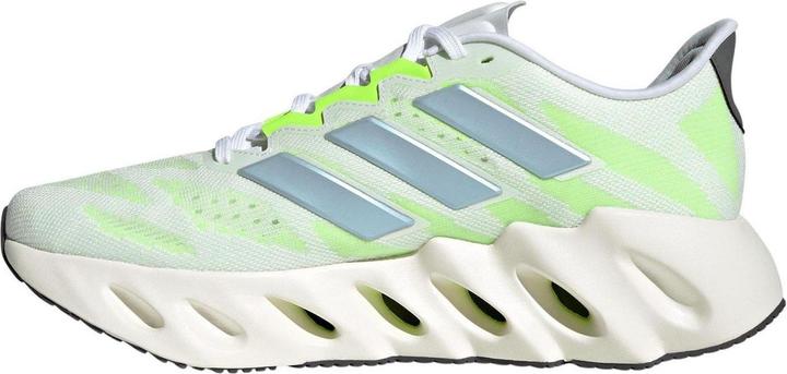 Image du produit adidas - Baskets course à pied SWITCH FWD - Homme (46)