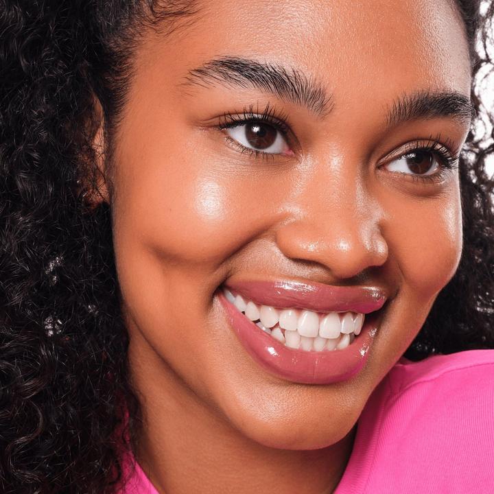 Actual product image essence extreme shine volume lipgloss (17 Mocha Mingle)