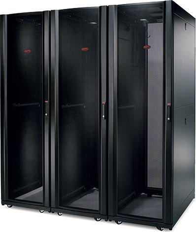 Produktbild APC NetShelter SX 42U 600mm Wide x 1070mm Deep with Sides Black -2000 lbs. Shock Packaging (42 HE, 19 Zoll Rack)