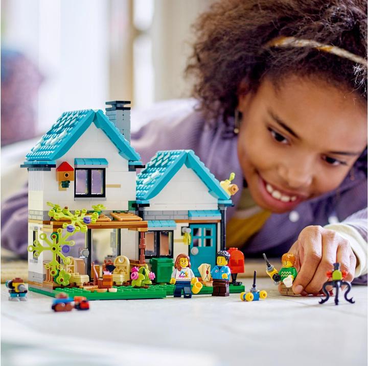 Produktbild LEGO Gemütliches Haus (31139, LEGO Creator 3-in-1)