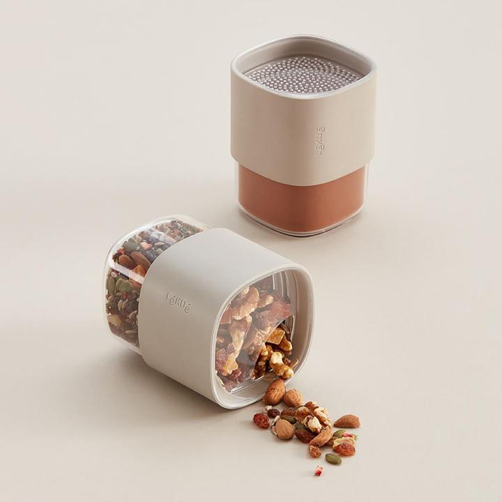 Produktbild Lékué Flip Aufbewahrungsboxen Set beige, 5-tlg. (0.85 l)