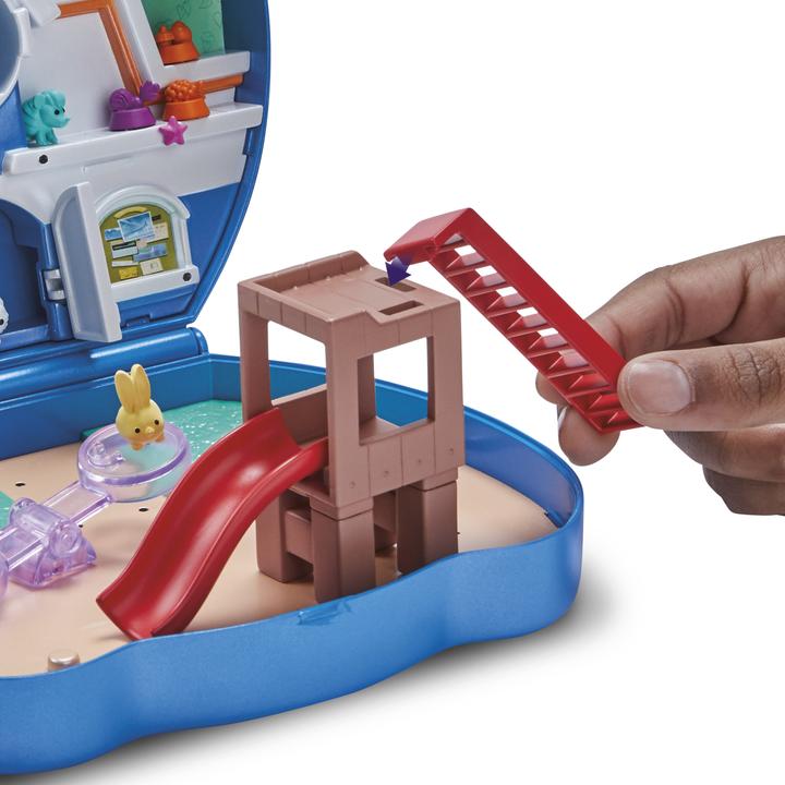 Actual product image My Little Pony Mini World Magic Animal Corner Mini Play World, Play Set to Build Your Own with Hitch Trai