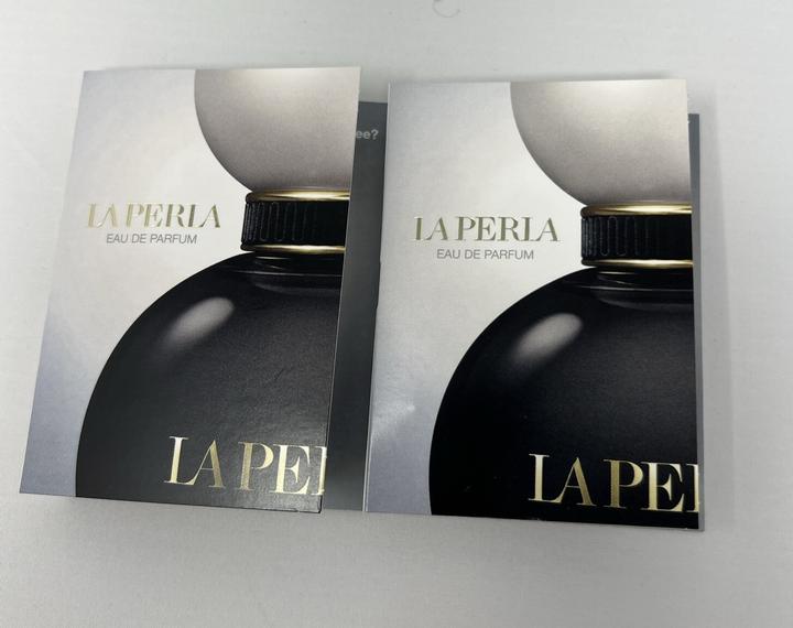 Produktbild La Perla Signature Eau De Parfum (Eau de Parfum)