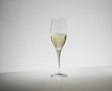 Actual product image Riedel Champagne Glass Vinum (23 cl, 2 Glasses, Champagne glasses)