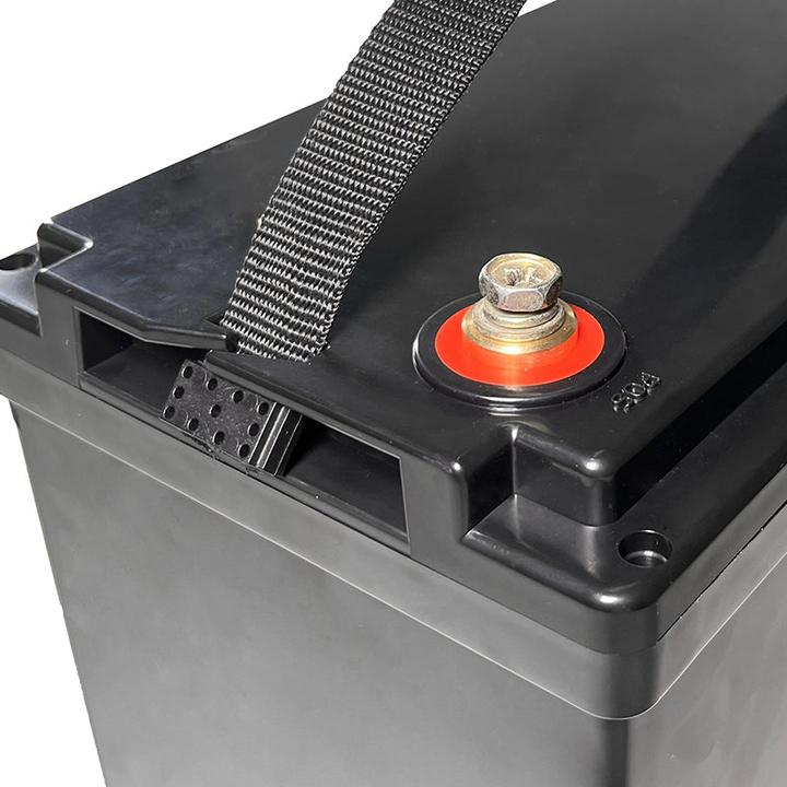 Immagine prodotto Ultimatron UBL-12V-150Ah-PRO batteria di alimentazione LiFePO4 (12 V, 150 Ah)