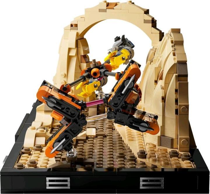 Produktbild LEGO Podrennen in Mos Espa – Diorama (75380, LEGO Star Wars)