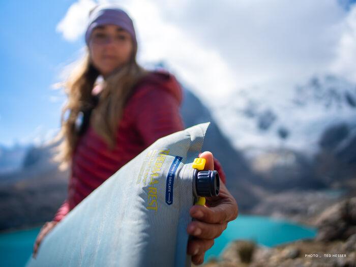Actual product image Therm-a-Rest NeoAir Topo