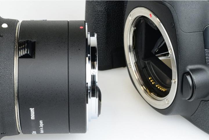 Produktbild Kenko Teleplus HDpro 2,0x C-EF DGX (Telekonverter, Canon EF)