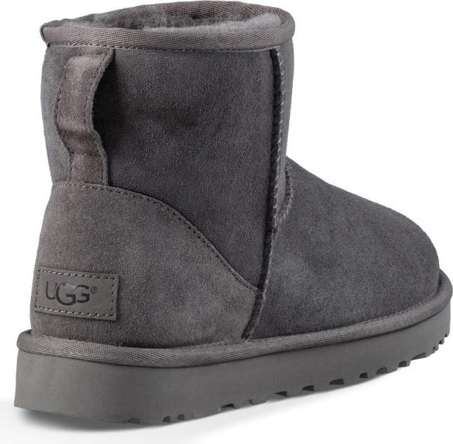 Actual product image Ugg Classic Mini II (37)