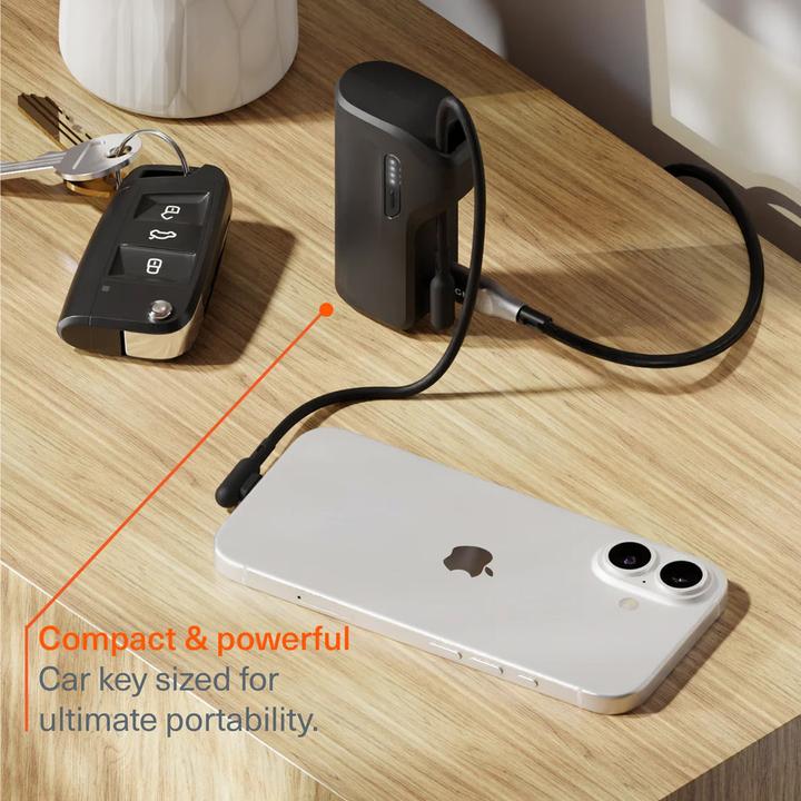 Actual product image Cygnett Thumboost 5K Powerbank with semi-integrated USB-C Cable Black (5000 mAh, 15 W, 18.50 Wh)