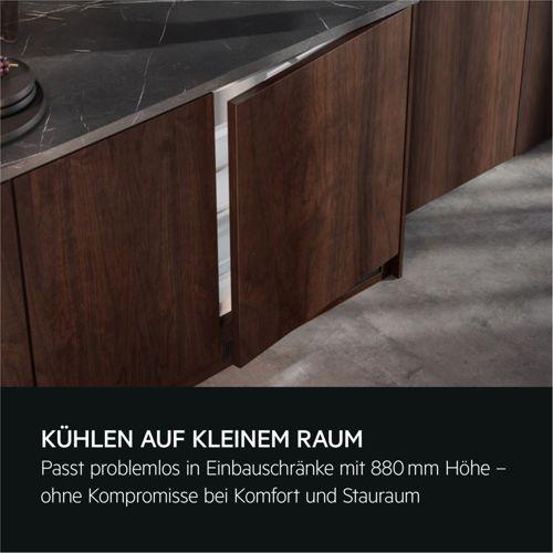 Actual product image Electrolux AEG built-in refrigerator (137 l)