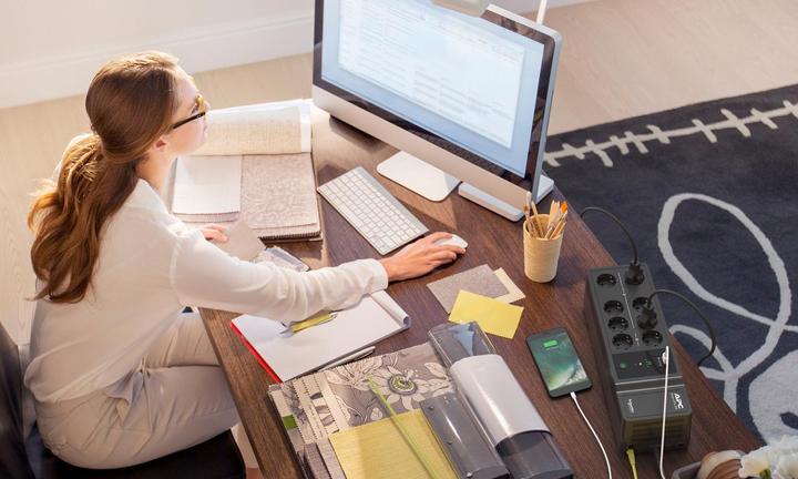 Actual product image APC Back-UPS (500 VA, 300 W, Standby UPS)