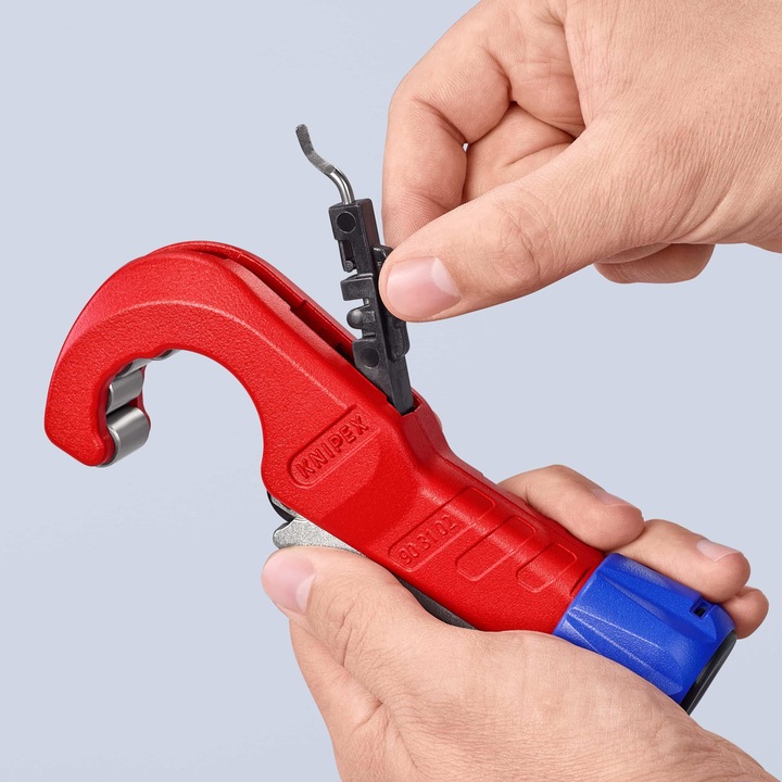 Actual product image Knipex TubiX Pipe cutter (180 mm)
