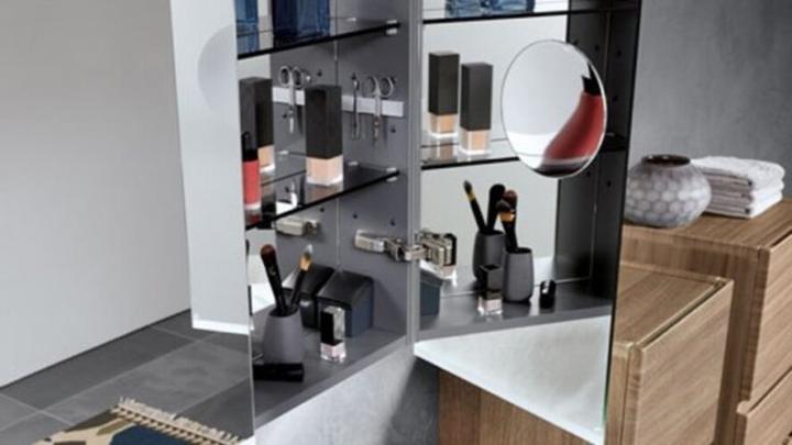 Produktbild Geberit Option Plus spiegelkast led verlichting 3deuren 90x70x15cm