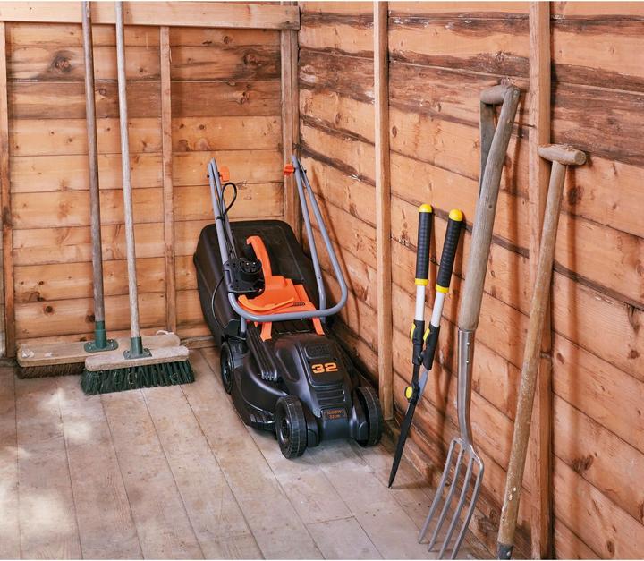 Actual product image Black & Decker Electric lawn mower (Electrical connection)