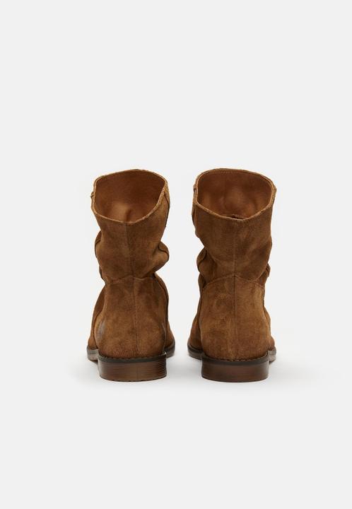Actual product image Felmini Clash 8114, the ankle-high ankle boots made from soft leather with a vintage finish, exude a (36)