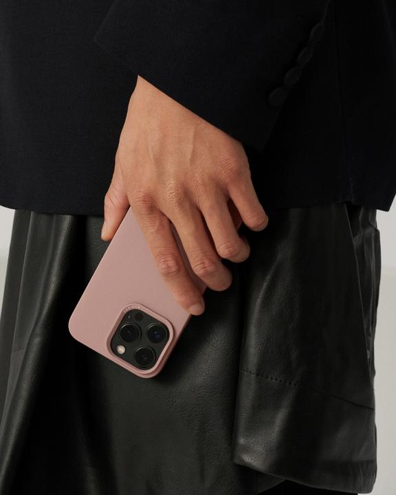 Productafbeelding Nudient Back Cover Thin Case Magsafe iPhone 15 Plus Stoffig Roze (Apple iPhone 15 Plus)
