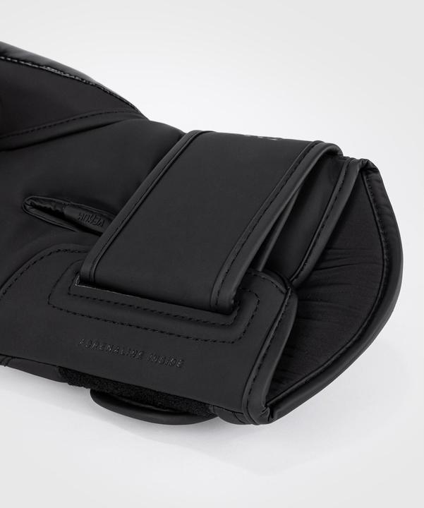 Actual product image Venum Challenger 4.0 Boxhandschuhe (14 OZ, One size)