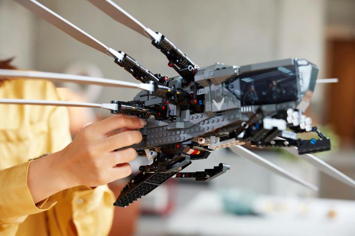 Produktbild LEGO Dune Atreides Royal Ornithopter (10327, LEGO Icons)