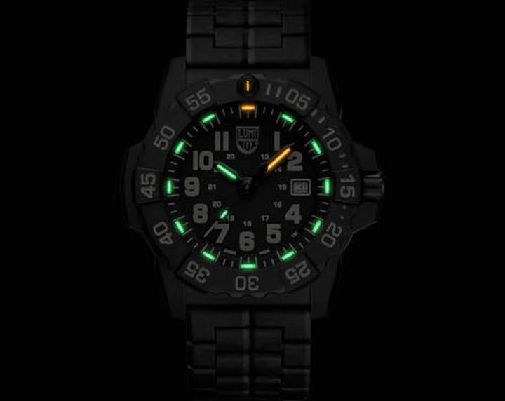 Actual product image Luminox NAVY SEAL 3500 SERIES (Swiss made, Diving watch, Rotating bezel left, Analogue wristwatch, 45 mm)