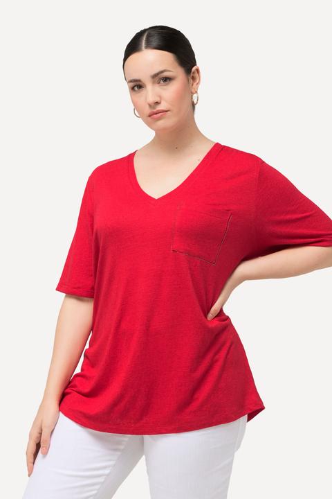 Image du produit Ulla Popken T-shirt à manches courtes et col V. Tissu texturé. Poche poitrine (50, 52)