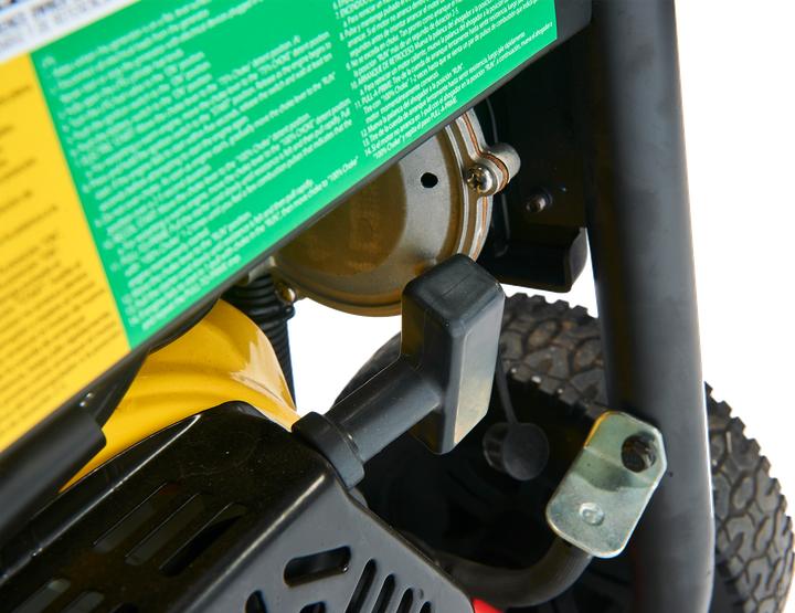 Immagine prodotto Champion Power Equipment Generatore da 7000 watt a doppia alimentazione GPL/benzina (6000 W, 23 l)