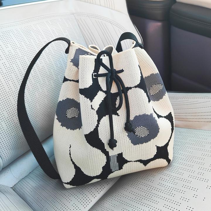 Actual product image Only-Bags.Store Simple bucket bag with floral pattern, drawstring bag, classic bag
