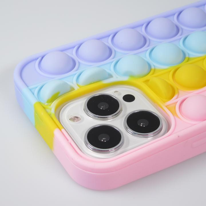 Produktbild PhoneLook Hülle Silikon Luftblasen Anti-Stress Regenbogen (Apple iPhone 13 Pro Max)