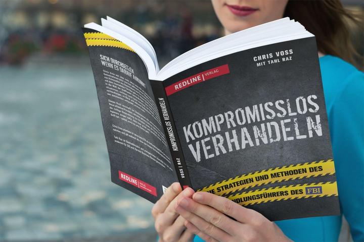 Produktbild Kompromisslos verhandeln (Deutsch, Chris Voss, Tahl Raz, 2017)