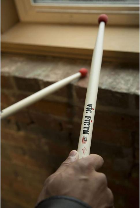 Actual product image Vic Firth Universal Marching (2 pair) (Drum set)