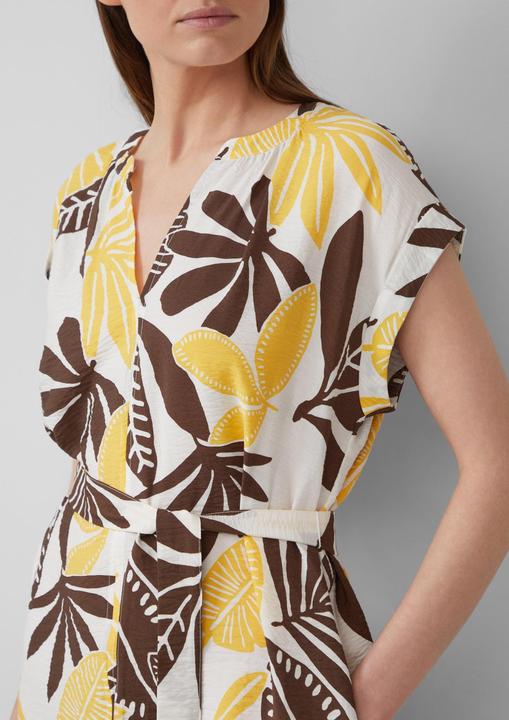 Immagine prodotto S.Oliver Kleid Kurzes Kleid aus Viskosemix im Relaxed Fit (36)