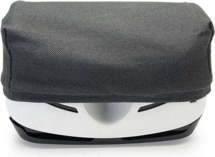 Actual product image VR Cover UHC-B