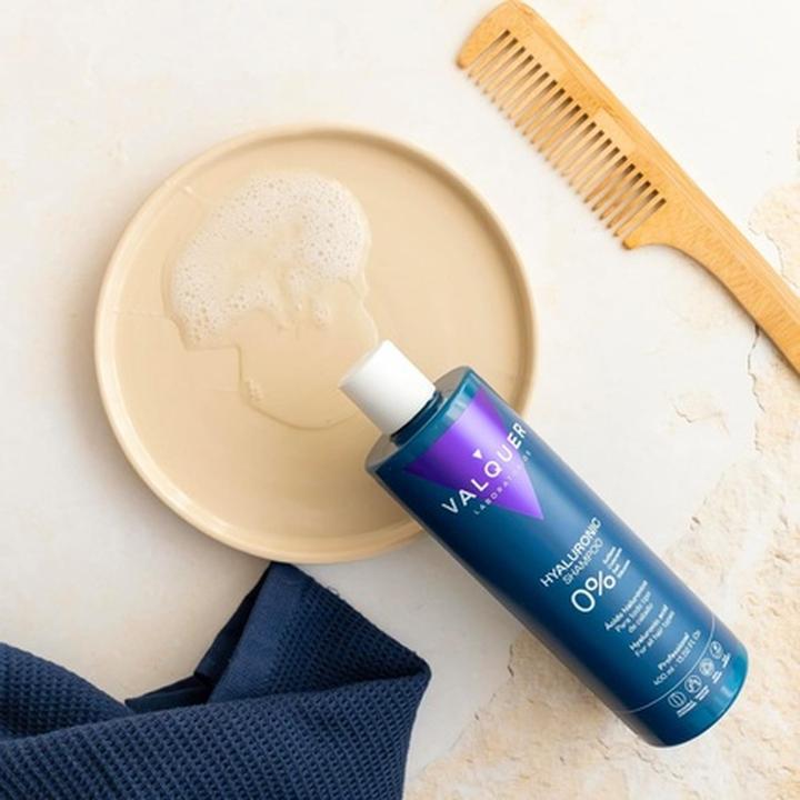 Immagine prodotto Valquer Shampoo all'acido ialuronico Extra Idratazione e Vitalità per tutti i tipi di capelli 1000ml (1000 ml, Shampoo liquido)