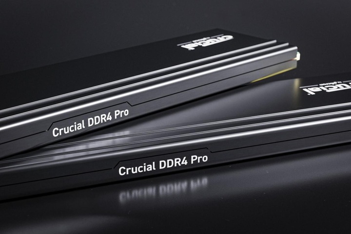 Image du produit Crucial Pro (2 x 16GB, 3200 MHz, RAM DDR4, DIMM)