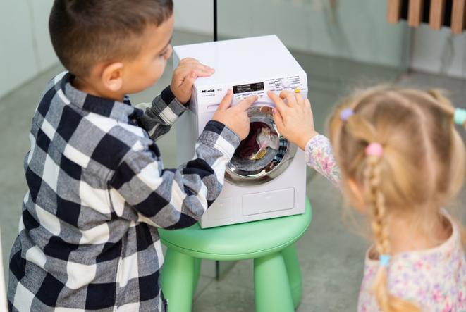 Actual product image Theo Klein Miele washing machine