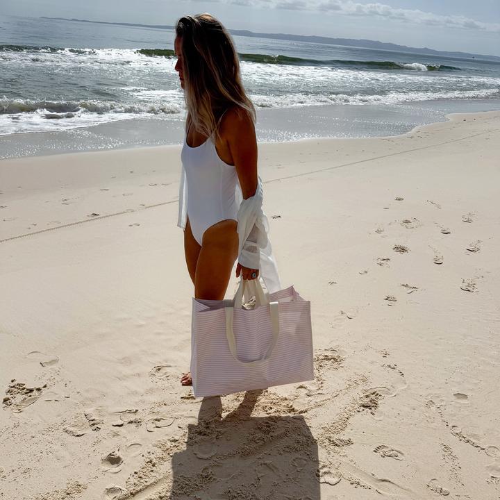 Image du produit Sunnylife Strandtasche XL Lazy Days Pink Stripe