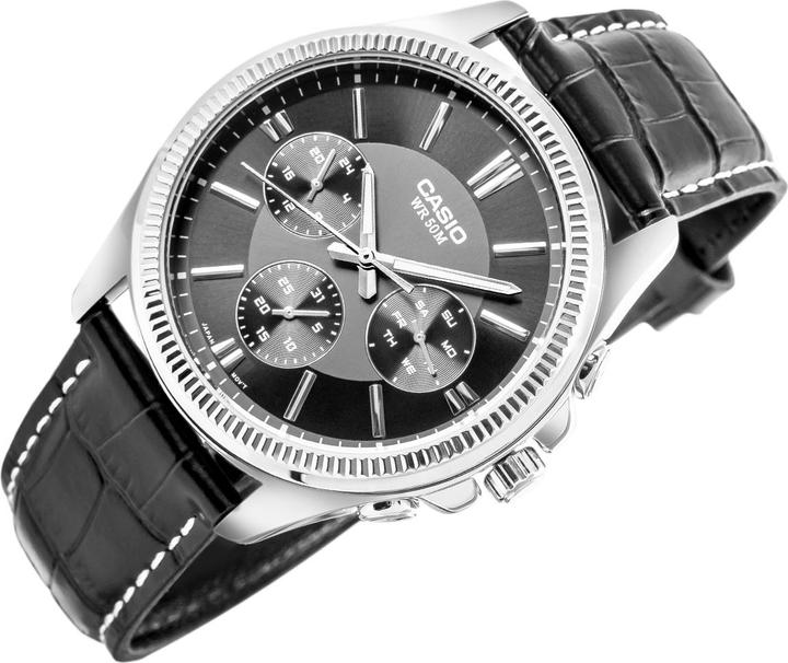 Produktbild Casio Collection (42 mm)