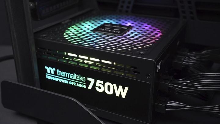 Produktbild Thermaltake Toughpower GF2 ARGB (750 W)