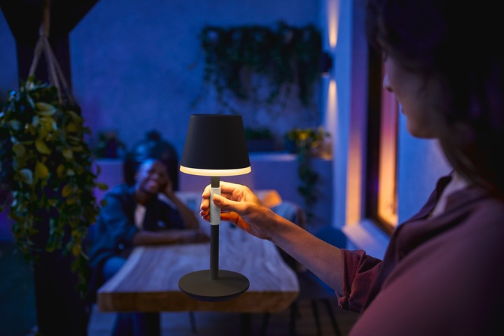 Image du produit Philips Hue Go (370 lm)