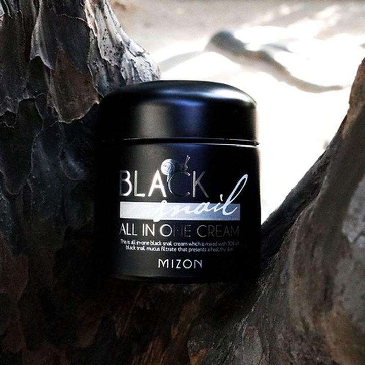 Actual product image Mizon Black Snail All in One (75 ml, Face toner)