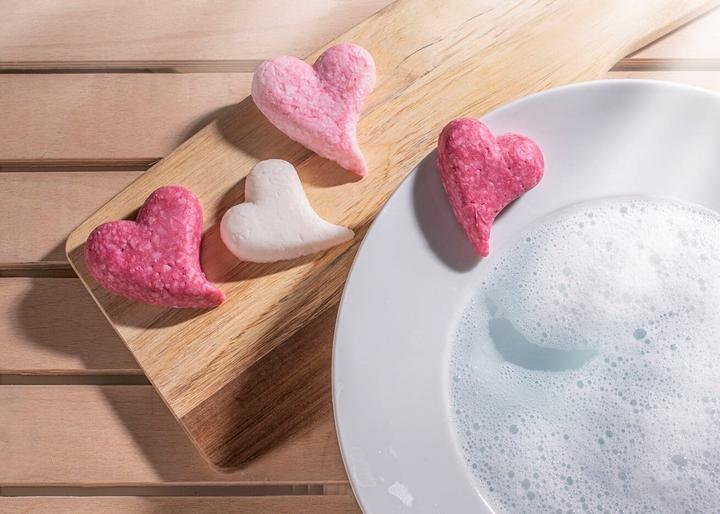 Actual product image Glorex Mould Swing Heart