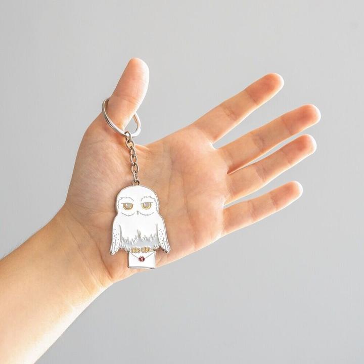 Actual product image Harry Potter Hedwig keychain