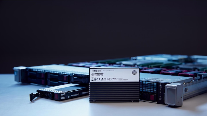 Actual product image Kingston 7.68TB DC3000ME U.2 PCIe 5.0 NVMe TCG Opal Enterprise SSD (7680 GB, 2.5")
