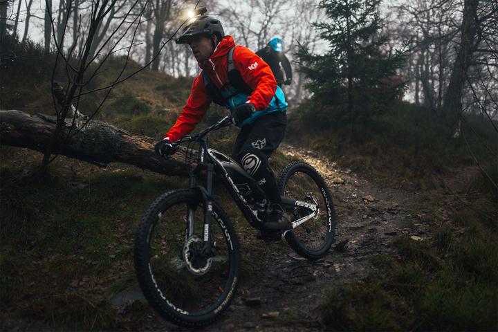 Actual product image knog. PWR Mountain Set (2000 lm)