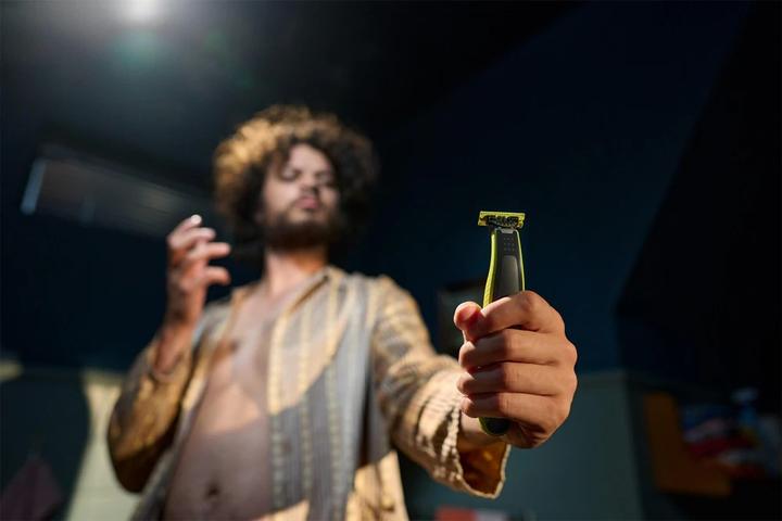 Produktbild Philips OneBlade 360 Face (QP2724/31)