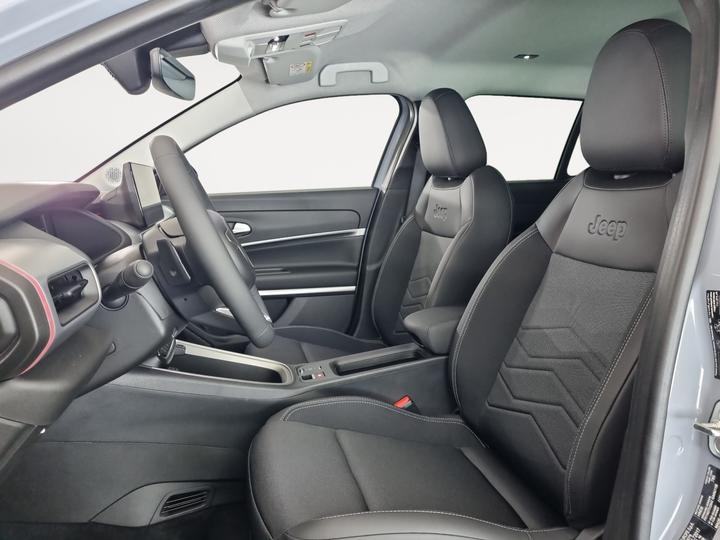 Actual product image Jeep Avenger 1.2 Turbo MHEV Summit (Electric / Petrol Hybrid, 110 PS)